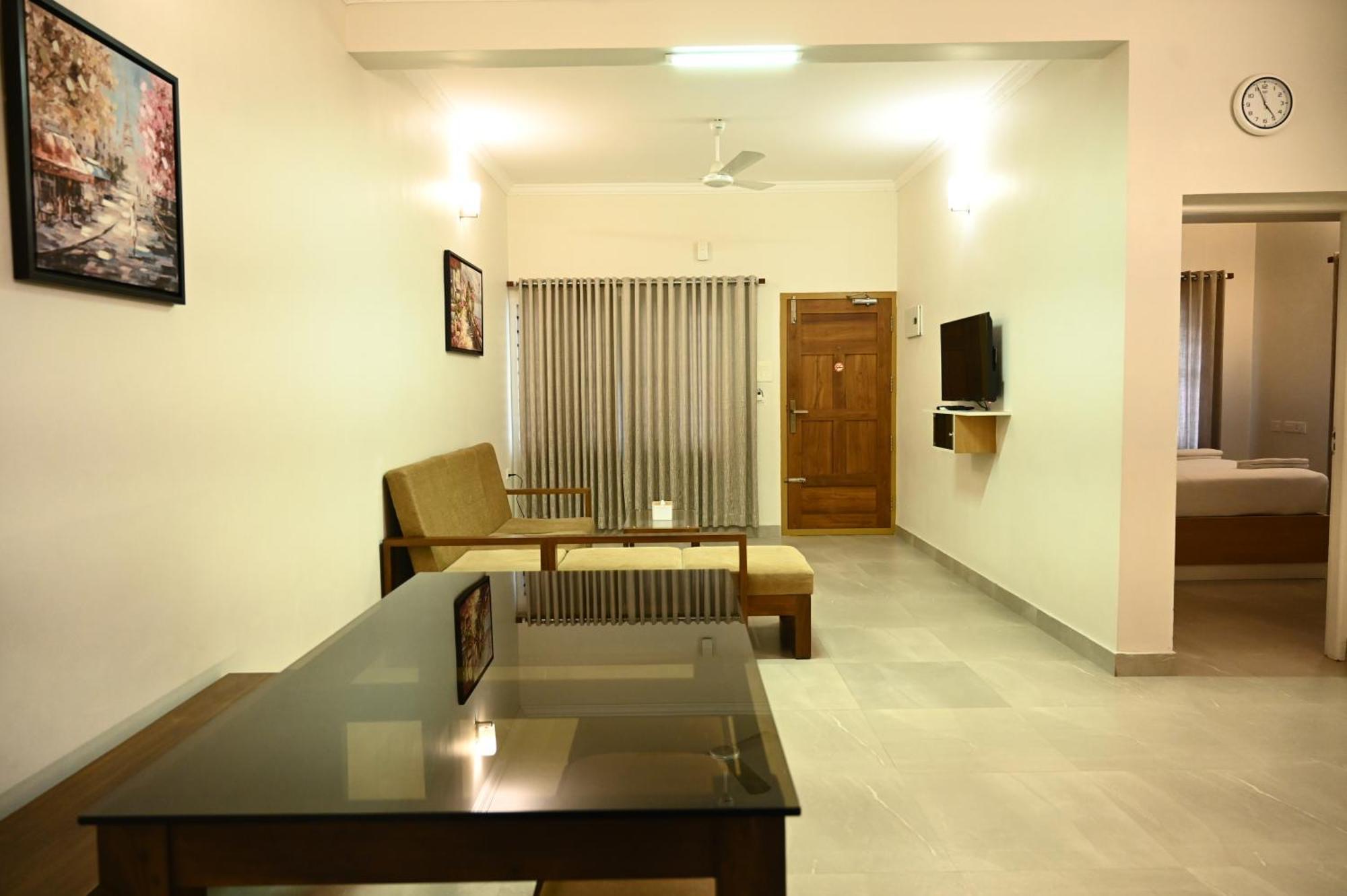 Castilo Inn Hotel Apartments Kochi Room photo