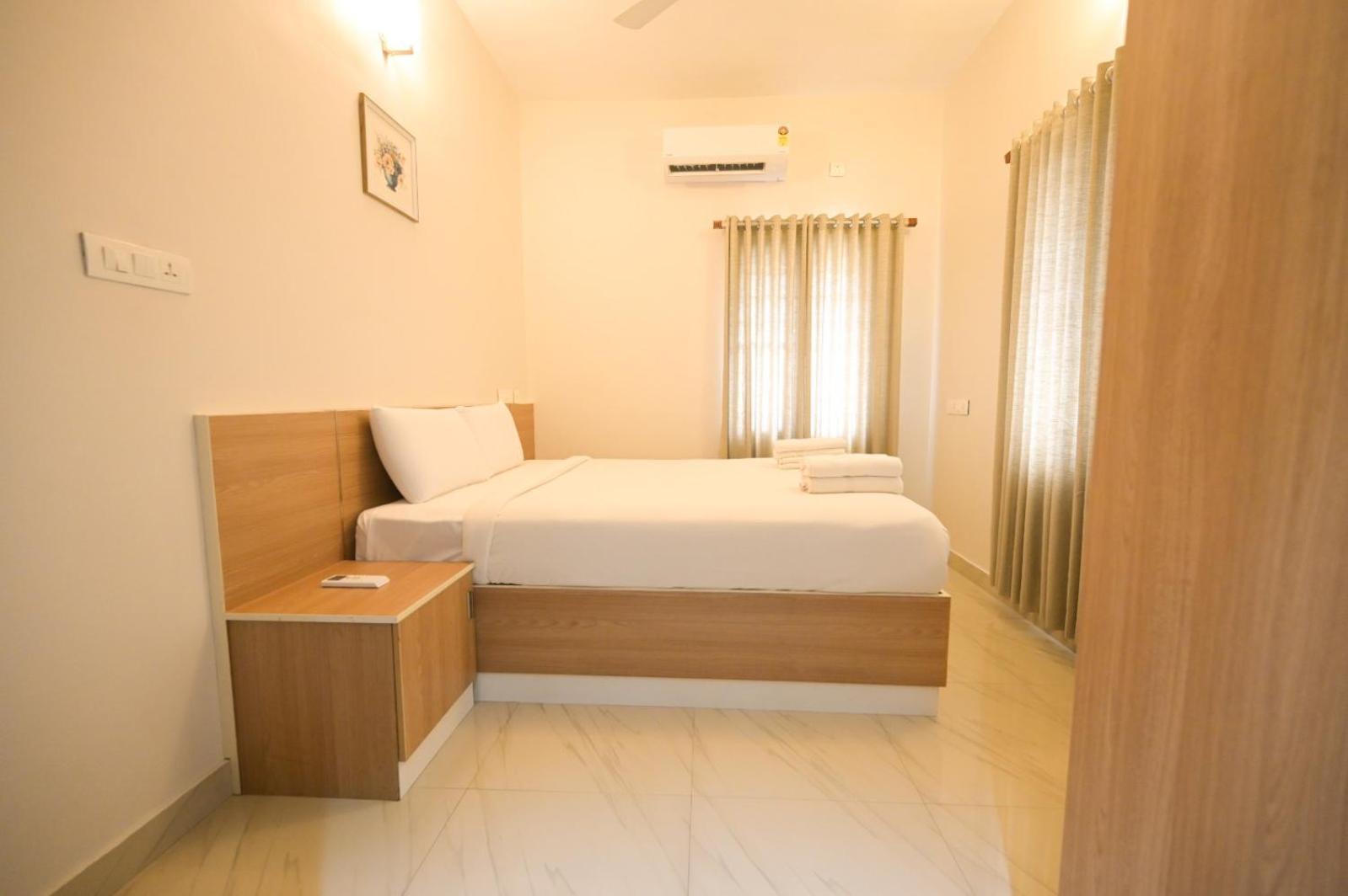 Castilo Inn Hotel Apartments Kochi Room photo